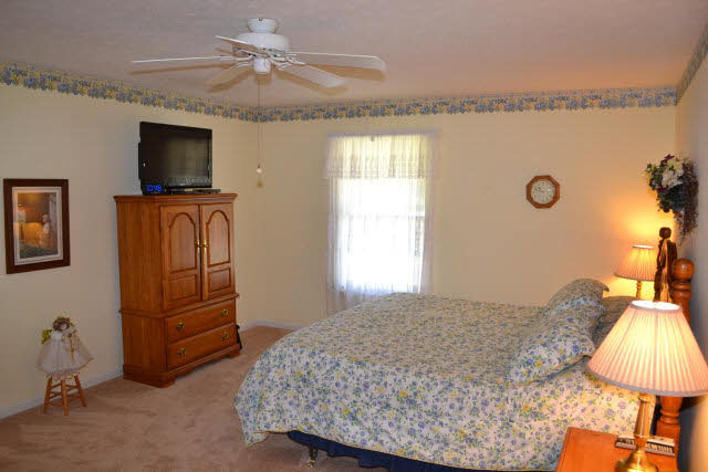 593 W Park Rd, Monon, IN 47959 photo 8