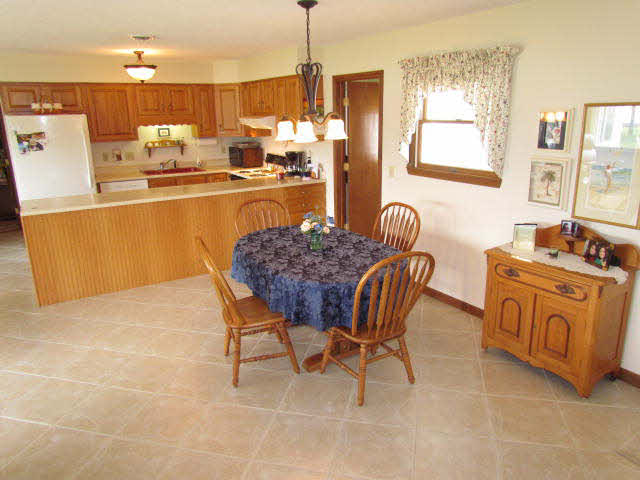 2513 S Pleasant Valley Ct, Monticello, IN 47960 photo 21
