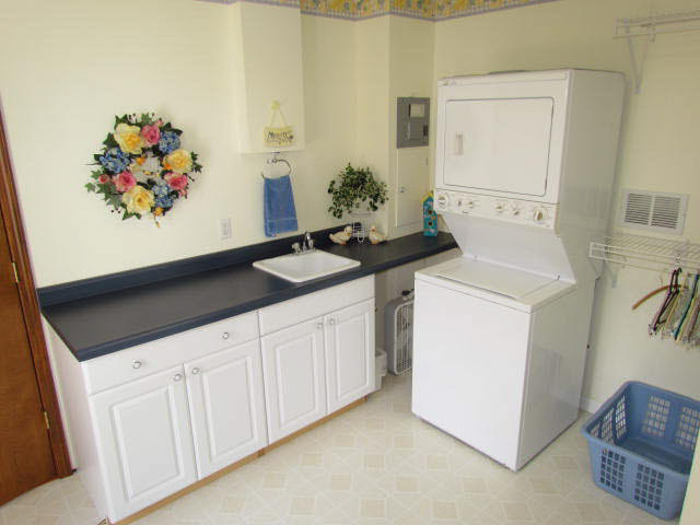 2513 S Pleasant Valley Ct, Monticello, IN 47960 photo 9