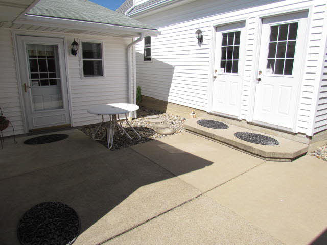 2513 S Pleasant Valley Ct, Monticello, IN 47960 photo 24