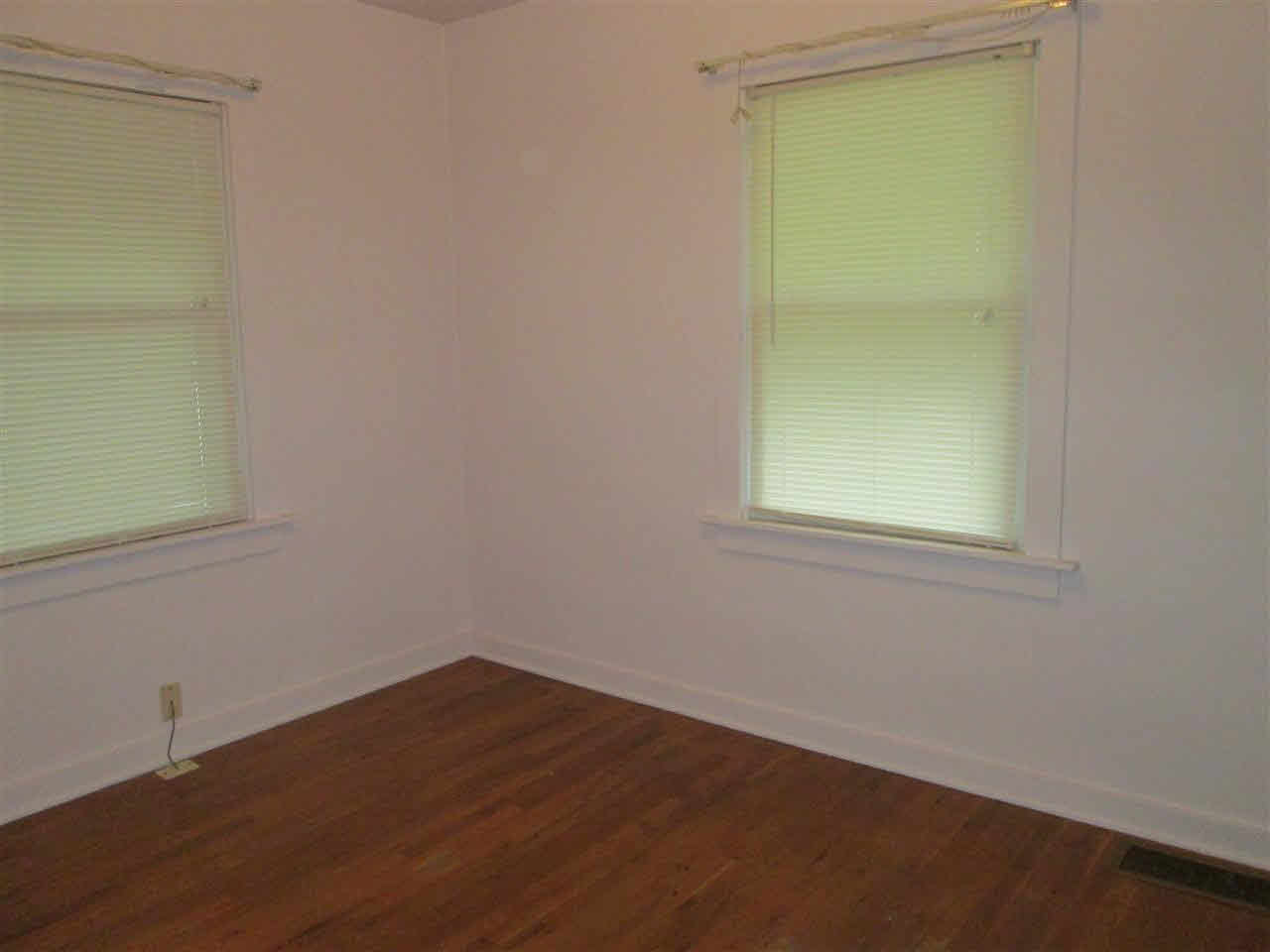 801 W Lindweth Pl, Muncie, IN 47303 photo 5