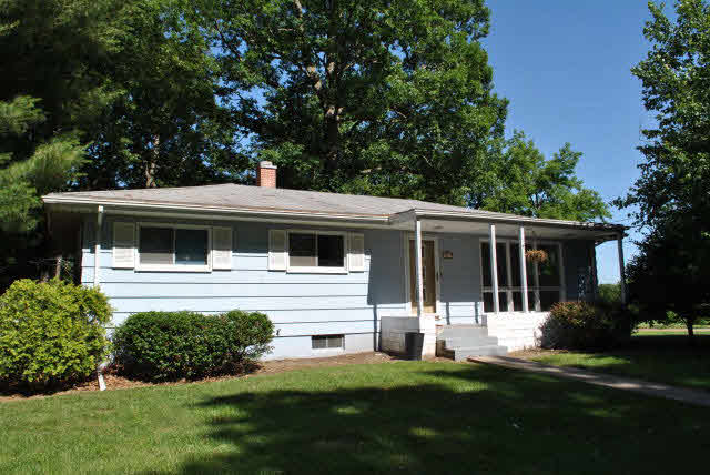951 Bruce Ave, Monticello, IN 47960 photo 1