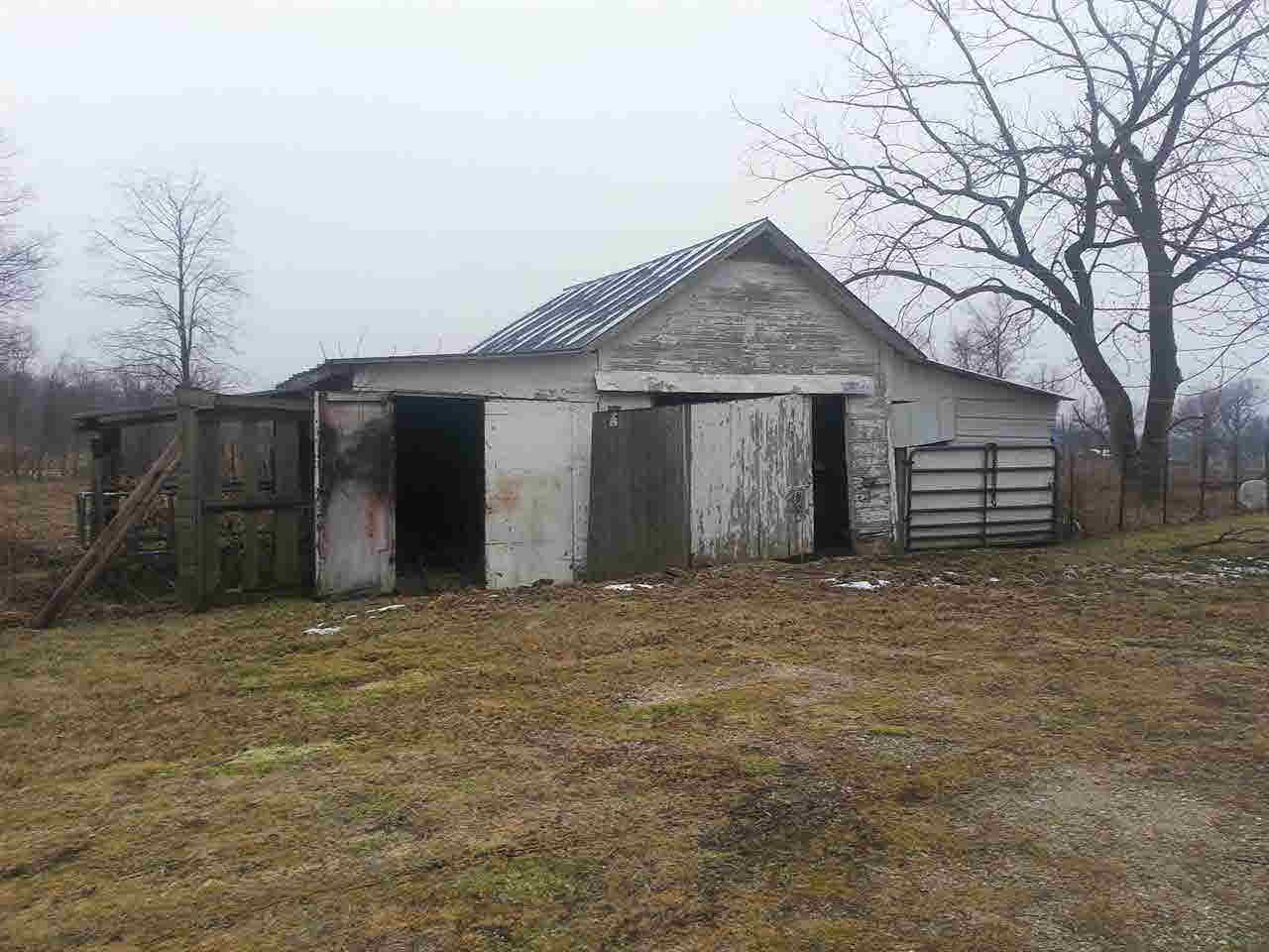 407 W 2nd St, Ridgeville, IN 47380 photo 7