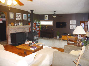 777 Clover Ln, Mitchell, IN 47446 photo 4