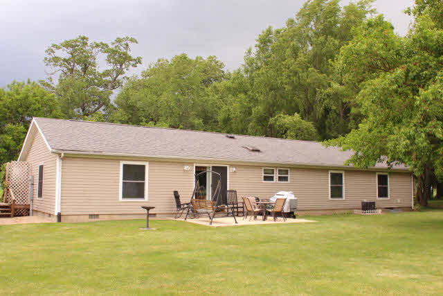 3599 S 400 E, Monticello, IN 47960 photo 4