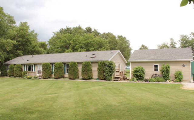 3599 S 400 E, Monticello, IN 47960 photo 1