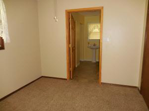 407 W Hancock Ave, Mitchell, IN 47446 photo 7