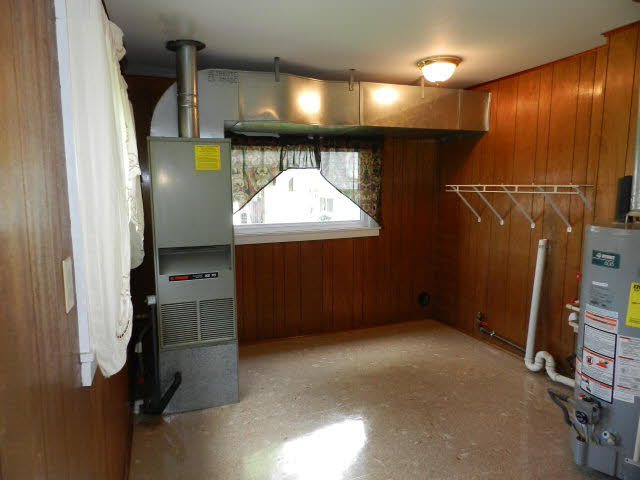 214 N Walnut St, Monon, IN 47959 photo 13