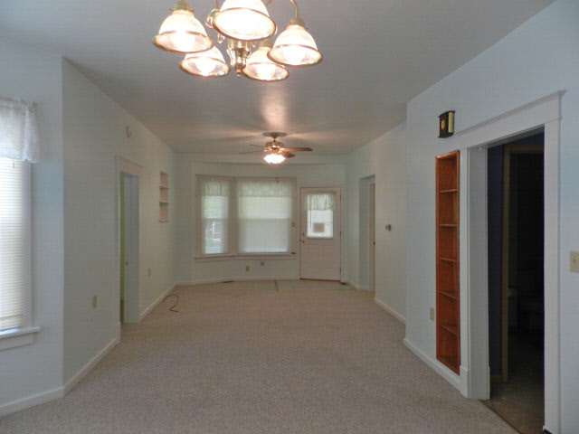 214 N Walnut St, Monon, IN 47959 photo 8
