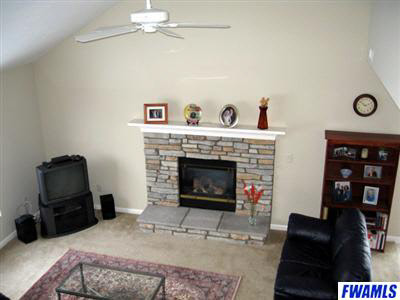 10137 Oak Trail Rd, Fort Wayne, IN 46825 photo 2