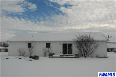 929 N Timberline Cir W, Warsaw, IN 46582 photo 8