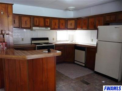 3595 S Bruner Rd, Warsaw, IN 46580 photo 3