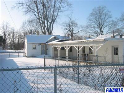 411 E Main, Butler, IN 46721 photo 3