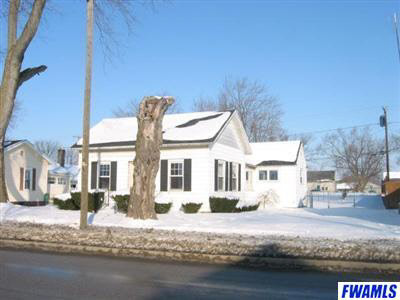 411 E Main, Butler, IN 46721 photo 2