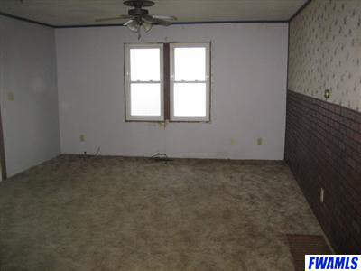 424 Walnut St, Butler, IN 46721 photo 5