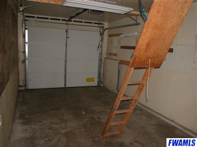 1834 Cambridge Dr, Warsaw, IN 46580 photo 8