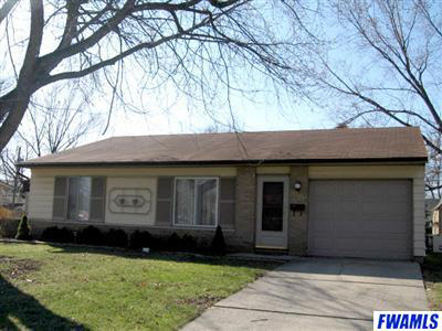 2207 Maplewood Rd, Fort Wayne, IN 46819 photo 1