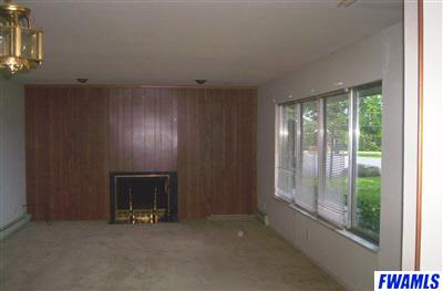 108 Somerdale Dr, Yoder, IN 46798 photo 3