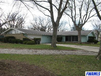 108 Somerdale Dr, Yoder, IN 46798 photo 1