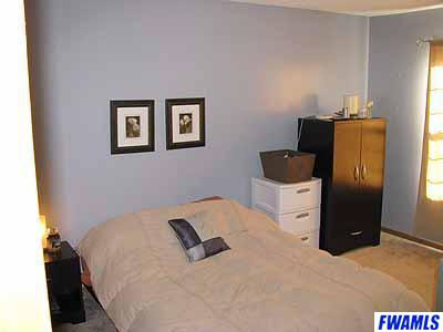 305 E Stocker St, Angola, IN 46703 photo 9