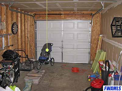 305 E Stocker St, Angola, IN 46703 photo 14