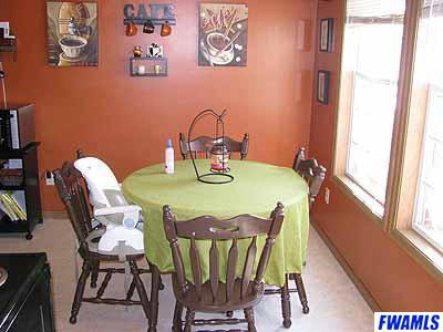 305 E Stocker St, Angola, IN 46703 photo 7
