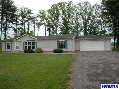 2728 Evergreen Dr, Warsaw, IN 46582 photo 1