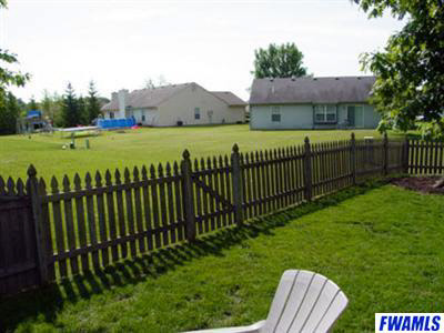 8108 Maple Valley Dr, Fort Wayne, IN 46835 photo 16