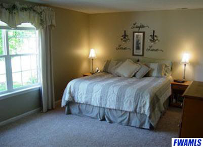 8108 Maple Valley Dr, Fort Wayne, IN 46835 photo 8