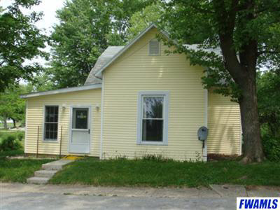 619 E 5th St, Warren, IN 46792 photo 1