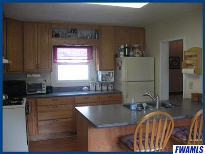 175 Curry St, Markle, IN 46770 photo 6