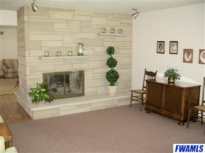 1301 Putnam St, Fort Wayne, IN 46808 photo 4