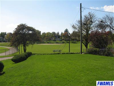 1301 Putnam St, Fort Wayne, IN 46808 photo 12