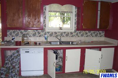 515 E Arnold St, Bluffton, IN 46714 photo 8