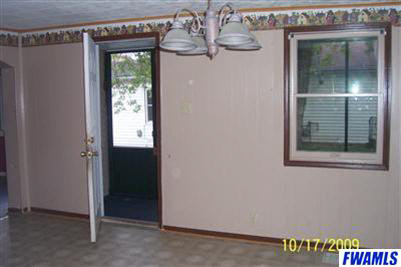 515 E Arnold St, Bluffton, IN 46714 photo 6