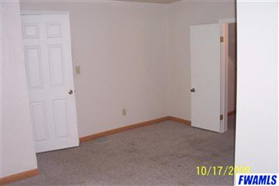515 E Arnold St, Bluffton, IN 46714 photo 12