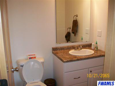 16816 Prine Rd, Yoder, IN 46798 photo 9
