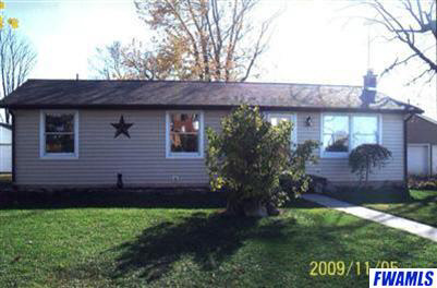 110 E Andrews St, Monroe, IN 46772 photo 1