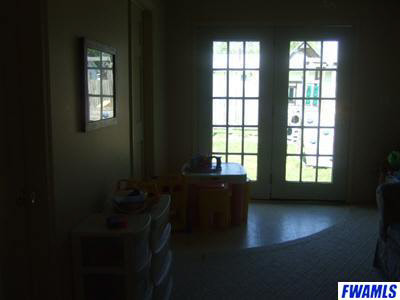 601 E Mill St, Ossian, IN 46777 photo 13