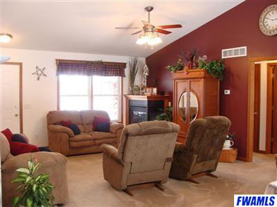 1111 N Crete Dr, Warsaw, IN 46582 photo 6