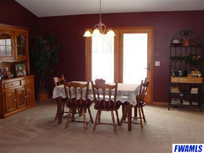 1111 N Crete Dr, Warsaw, IN 46582 photo 4