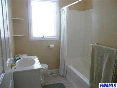 6446 Edgewood Dr, Churubusco, IN 46723 photo 19