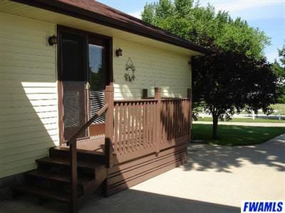 105 E Parkway Dr, Warren, IN 46792 photo 16