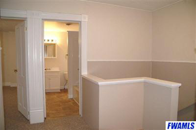 729 E Wayne St, Fort Wayne, IN 46802 photo 13