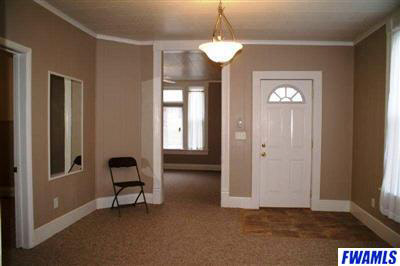 729 E Wayne St, Fort Wayne, IN 46802 photo 7