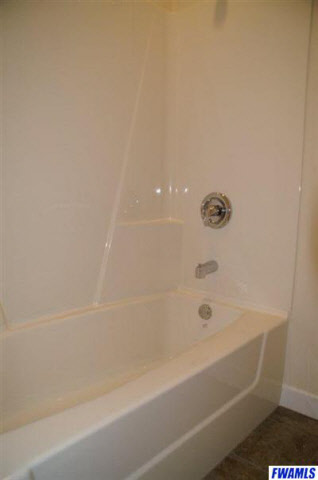 729 E Wayne St, Fort Wayne, IN 46802 photo 11