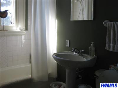408 E Yoder Rd, Fort Wayne, IN 46819 photo 9