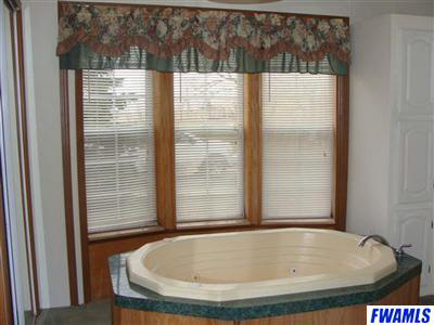 10005 S County Farm Rd, Claypool, IN 46510 photo 6