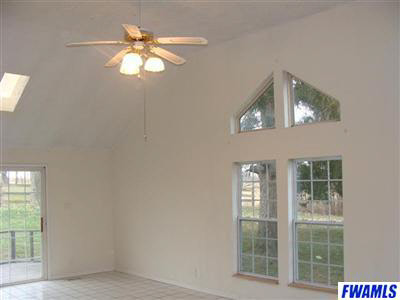10005 S County Farm Rd, Claypool, IN 46510 photo 3