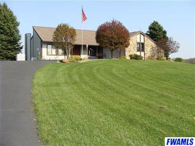 3732 N 150 W, Warsaw, IN 46582 photo 1